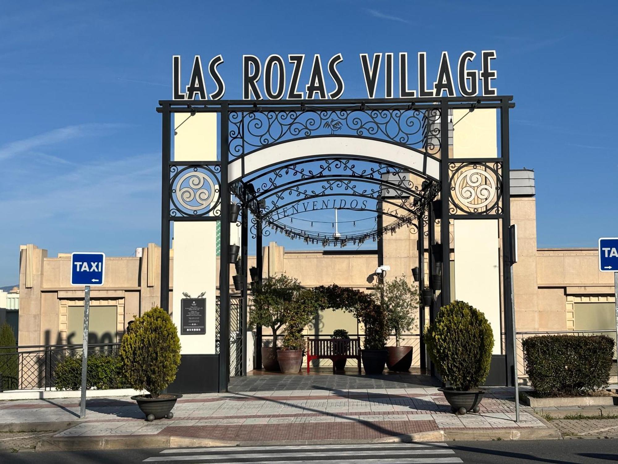 Apartamento Plaza Espana Las Rozas Exterior foto